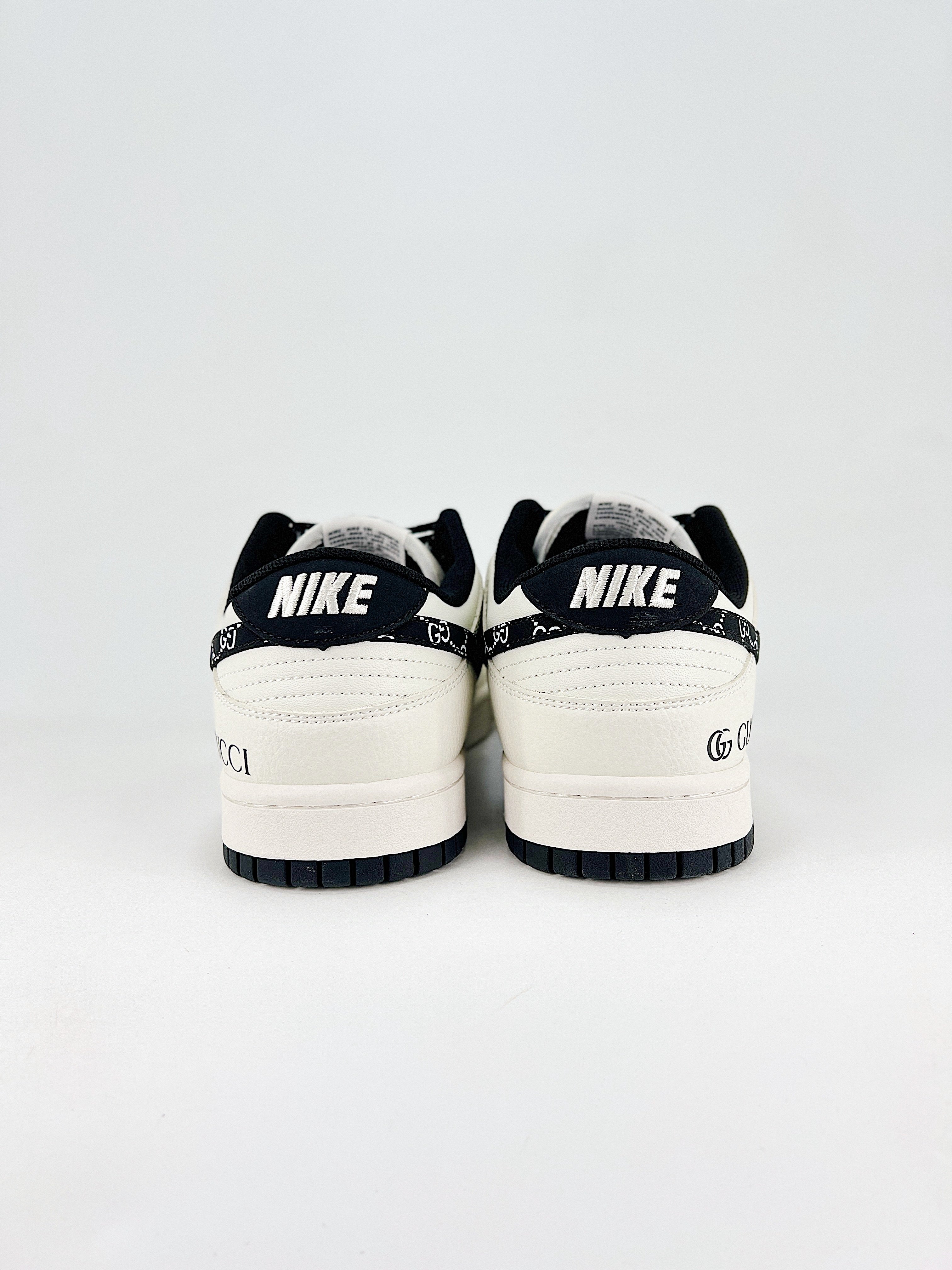 Dunk SB Low Gucci