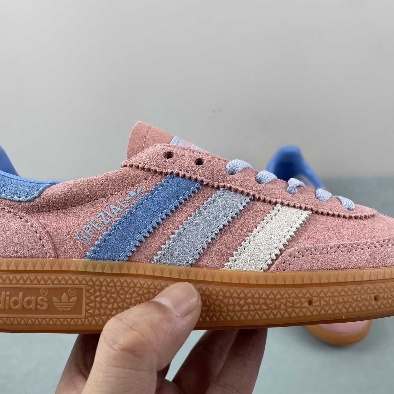 Adidas Spezial