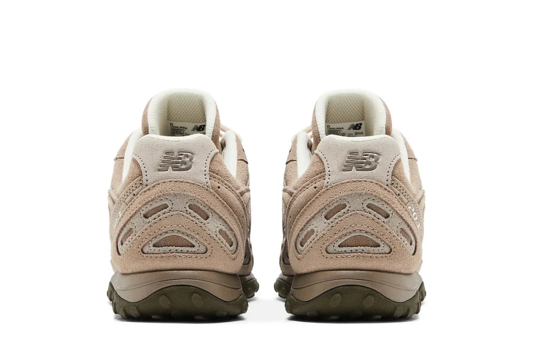 New Balance 204L