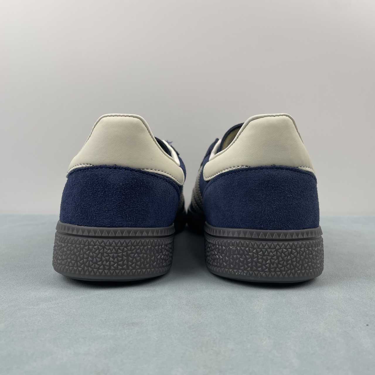 Adidas Spezial