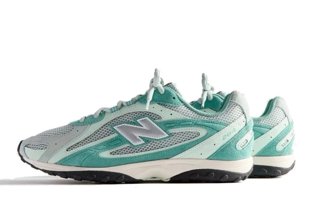 New Balance 204L
