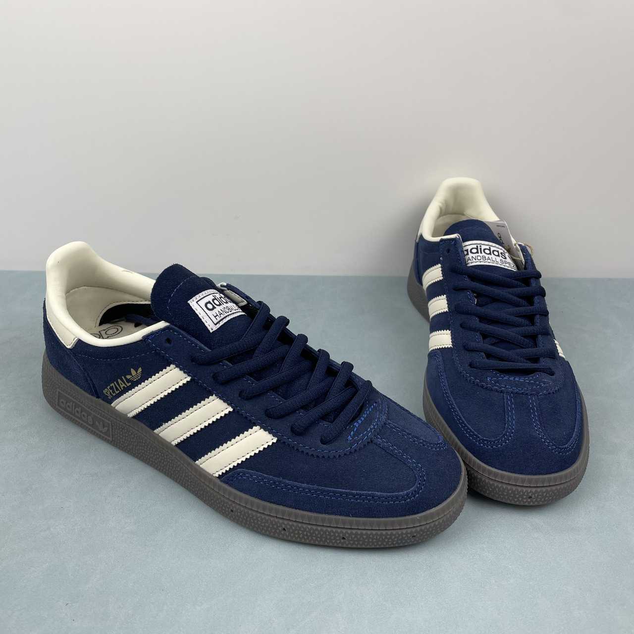 Adidas Spezial