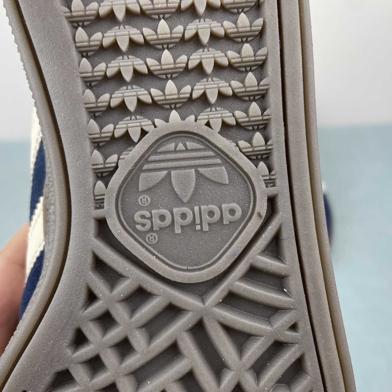 Adidas Spezial