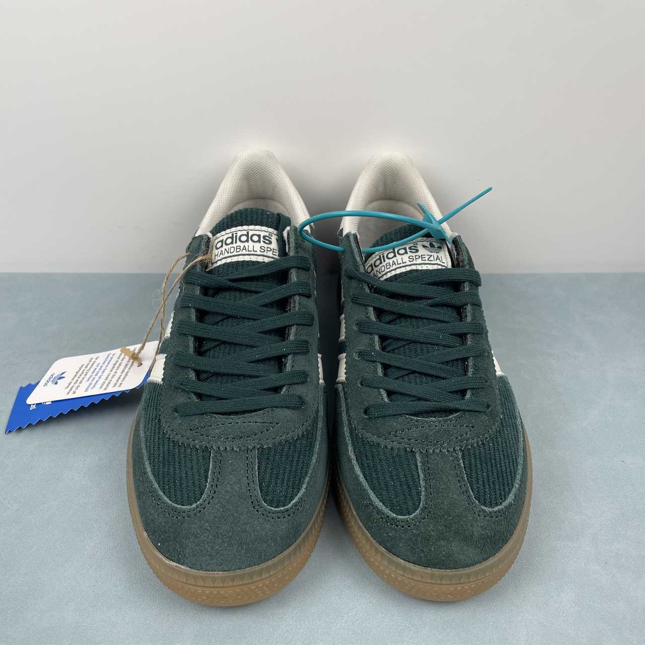 Adidas Spezial