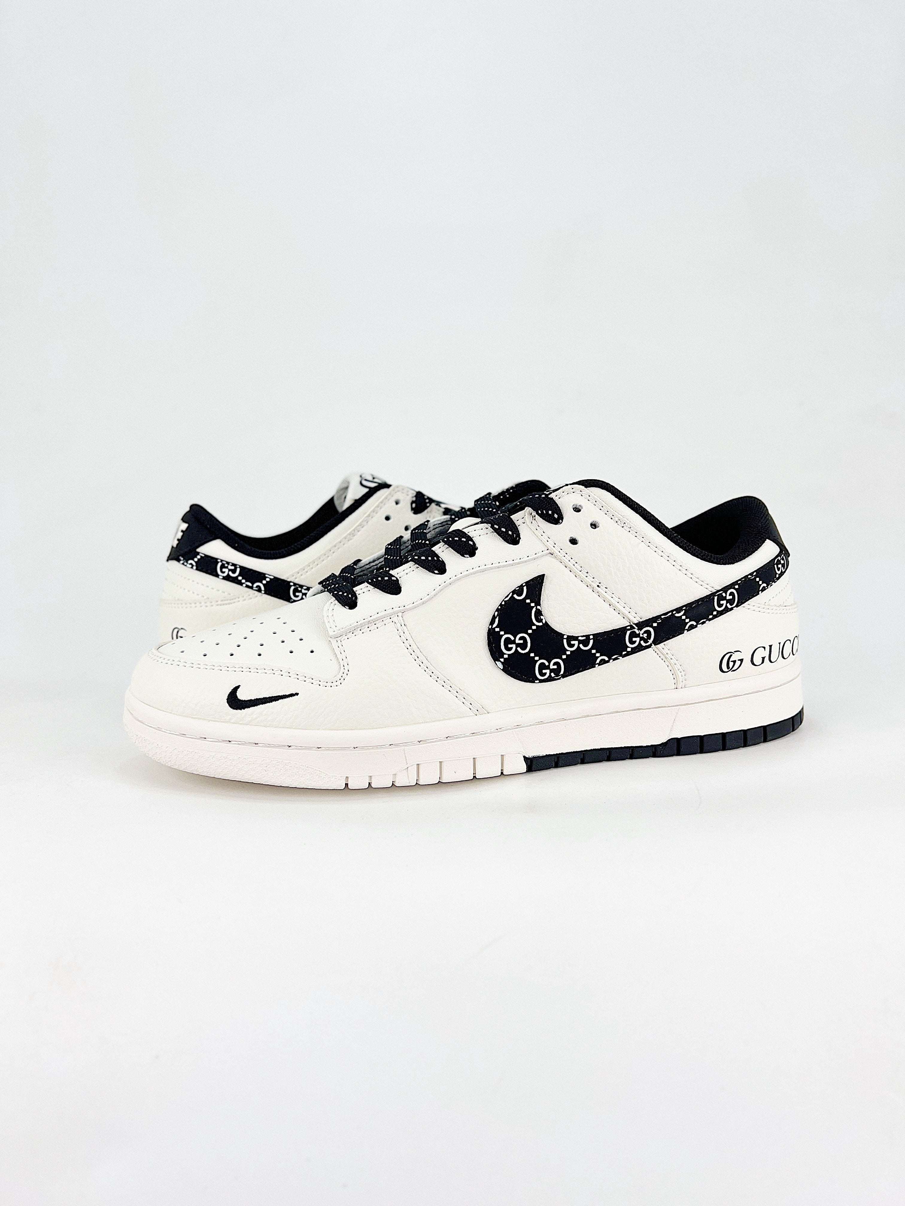 Dunk SB Low Gucci