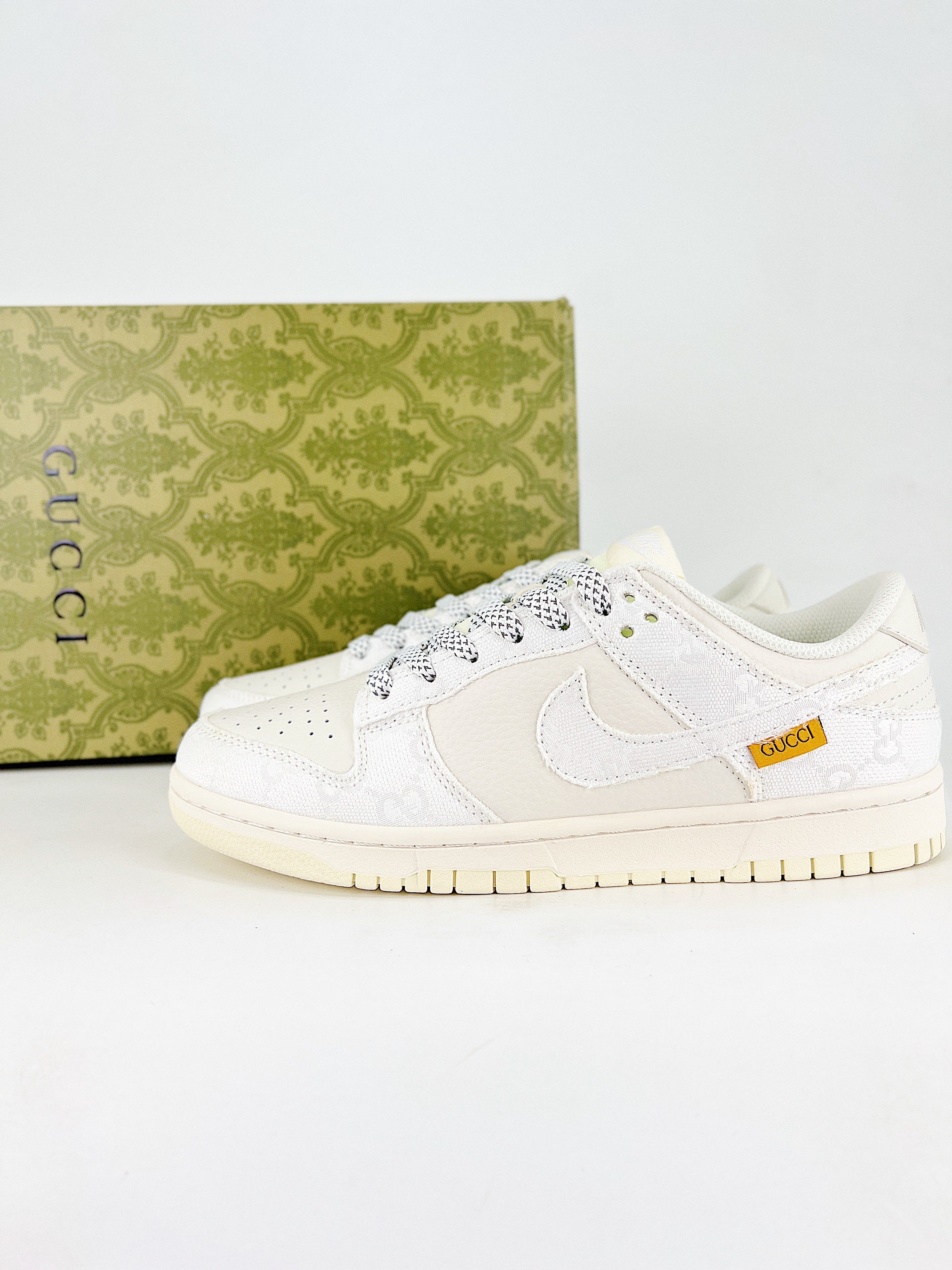 Dunk SB Low Gucci