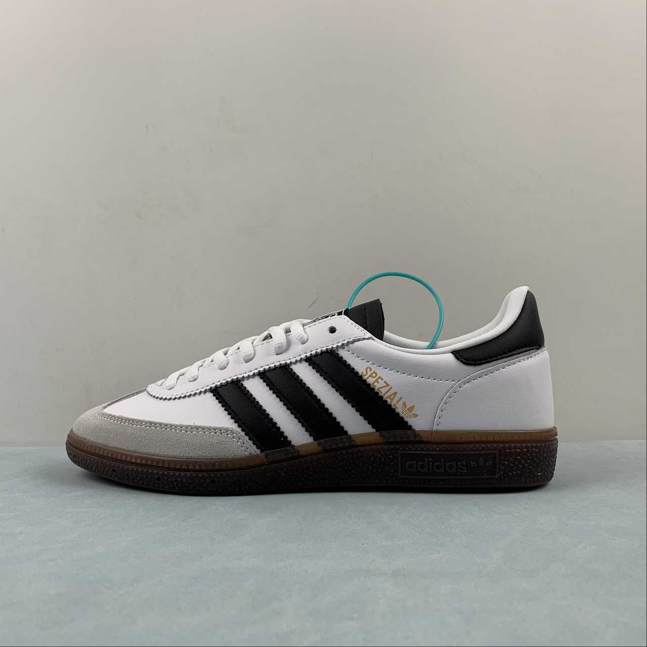 Adidas Spezial