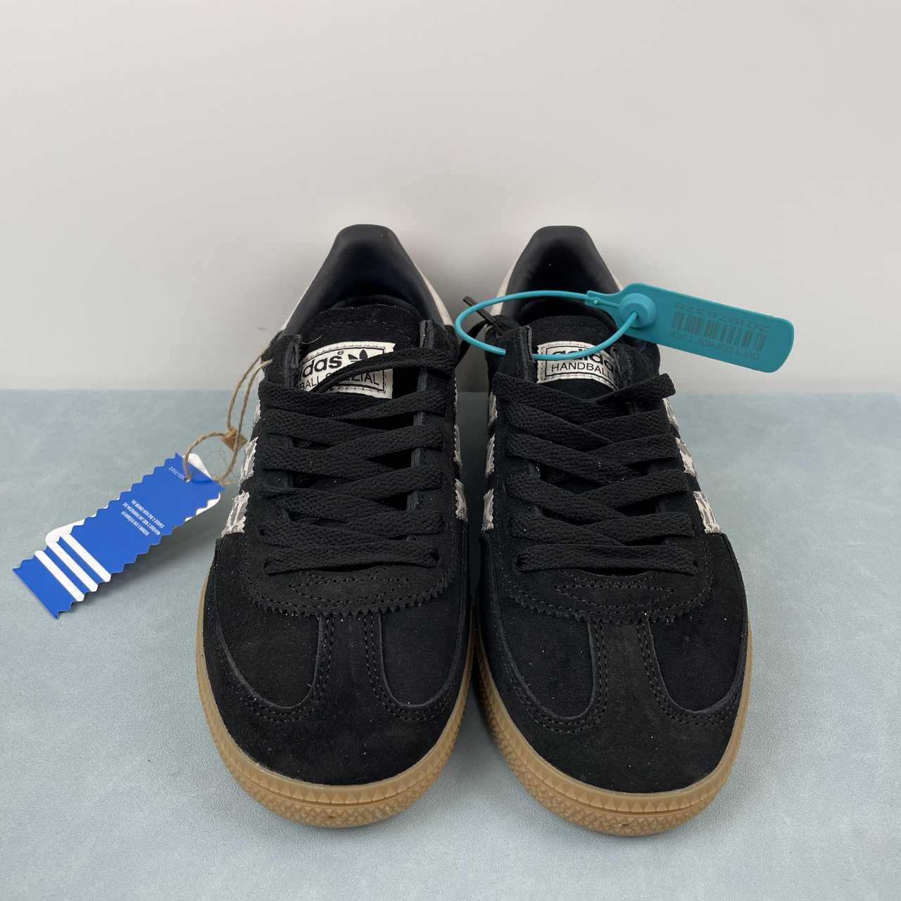 Adidas Spezial
