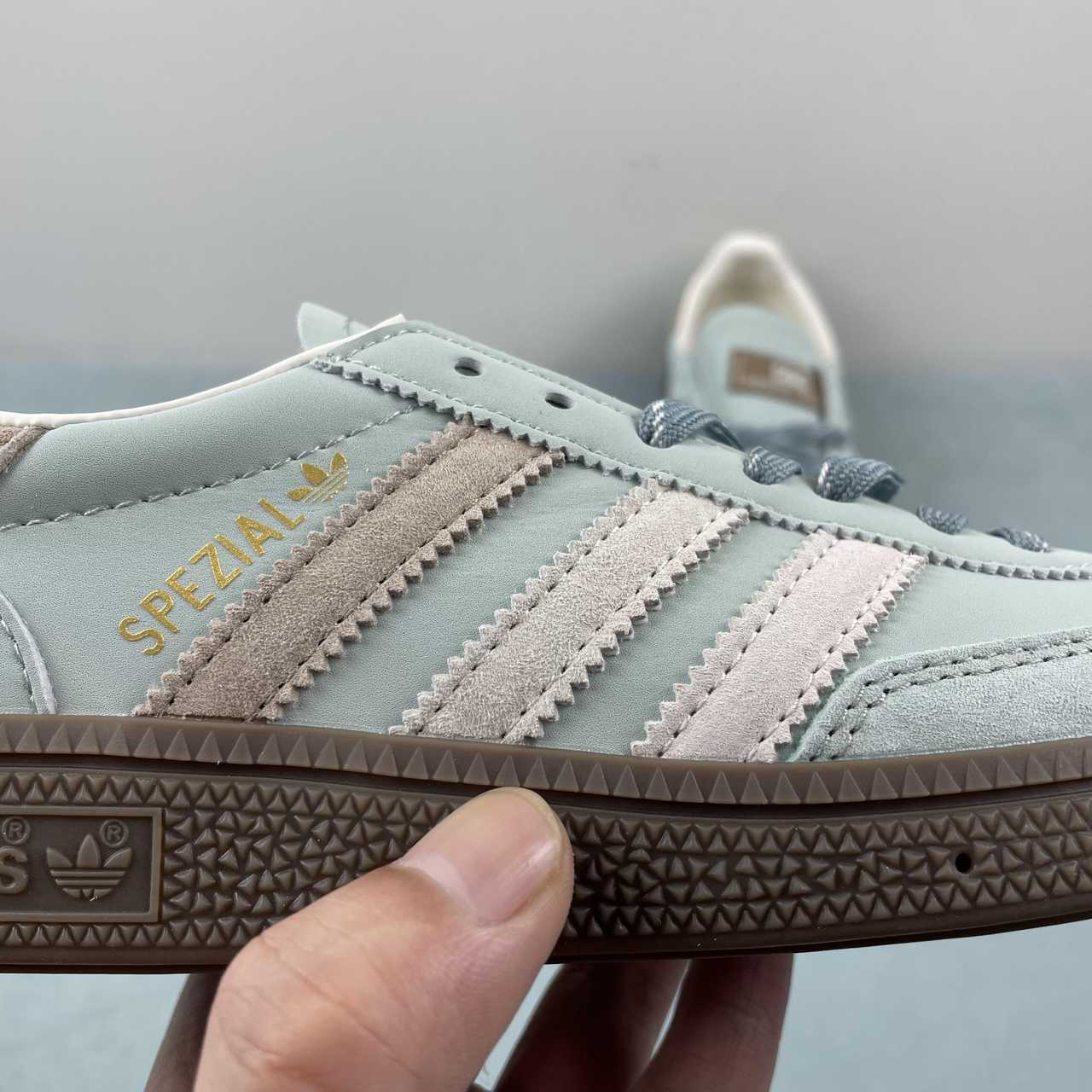 Adidas Spezial