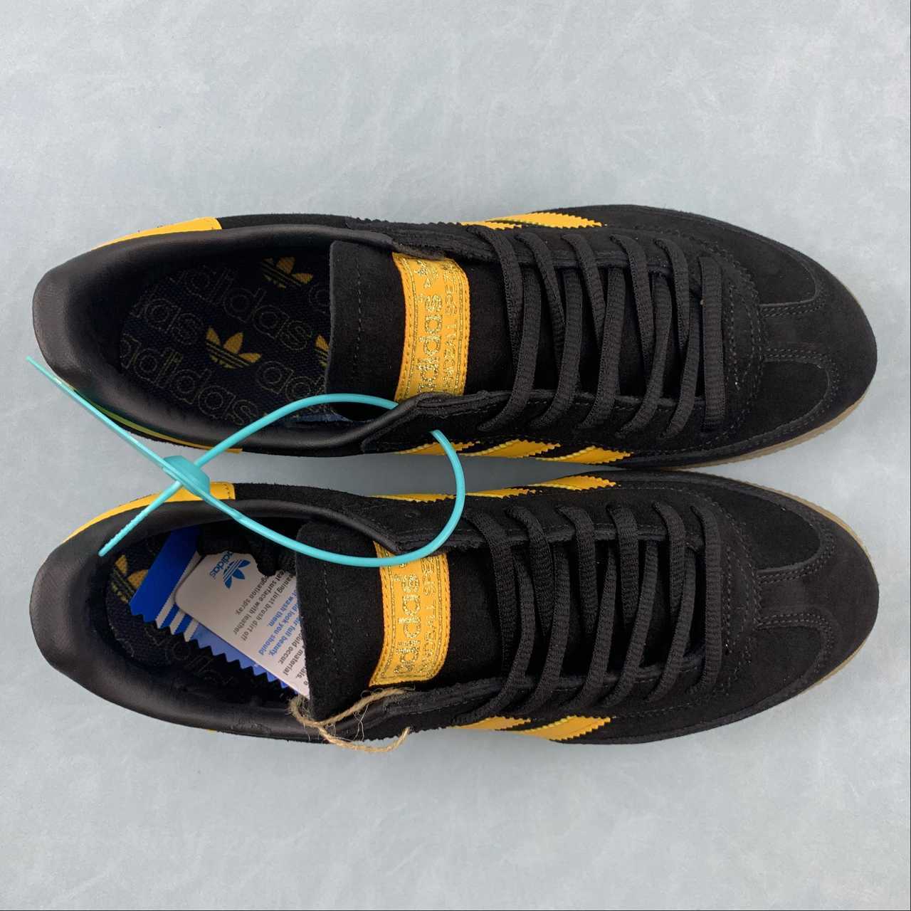 Adidas Spezial