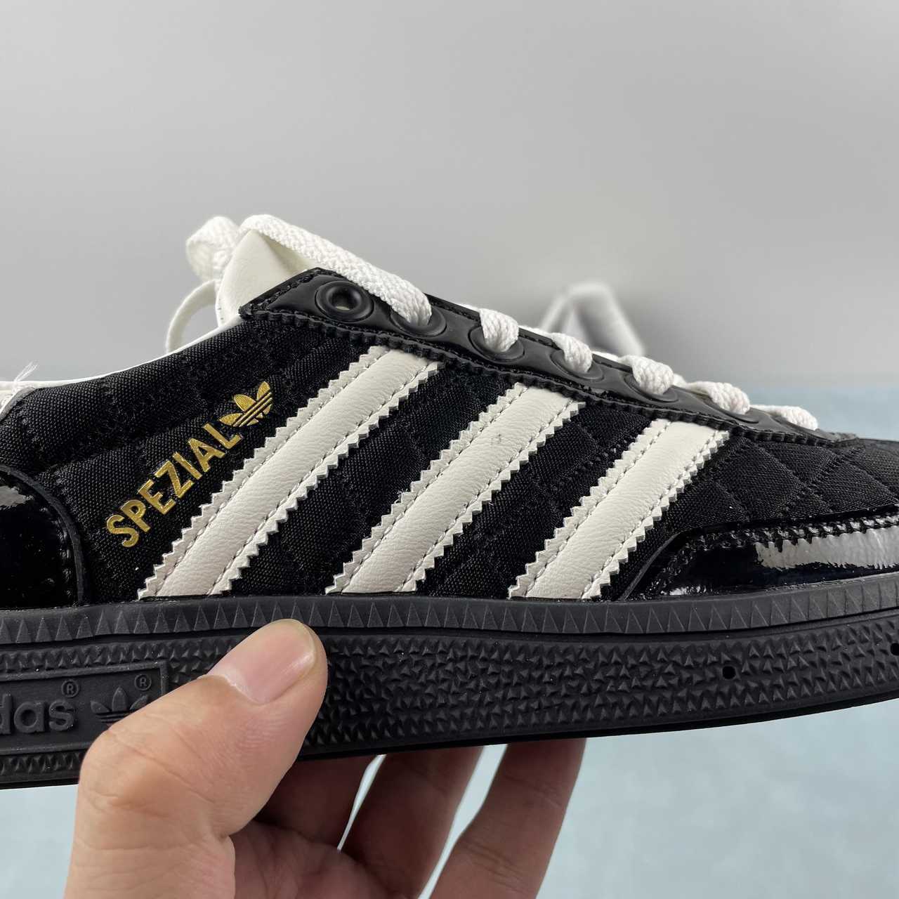 Adidas Spezial