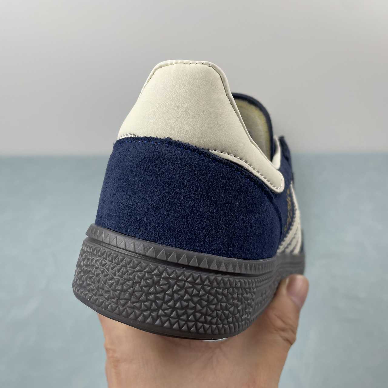 Adidas Spezial