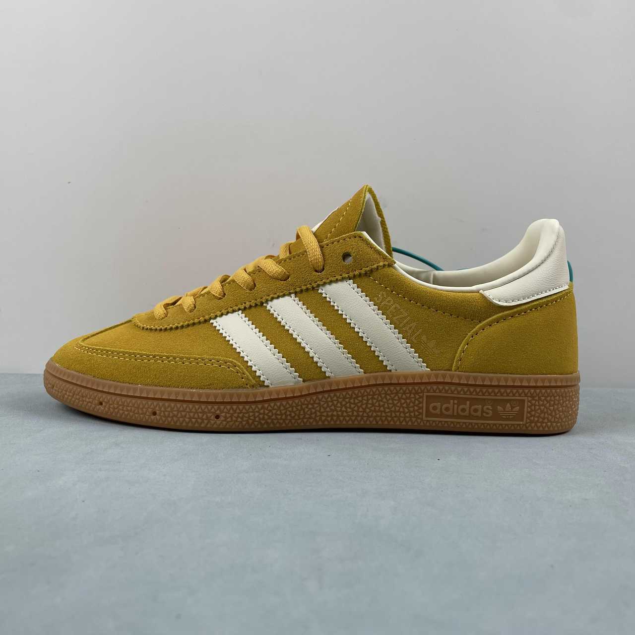 Adidas Spezial