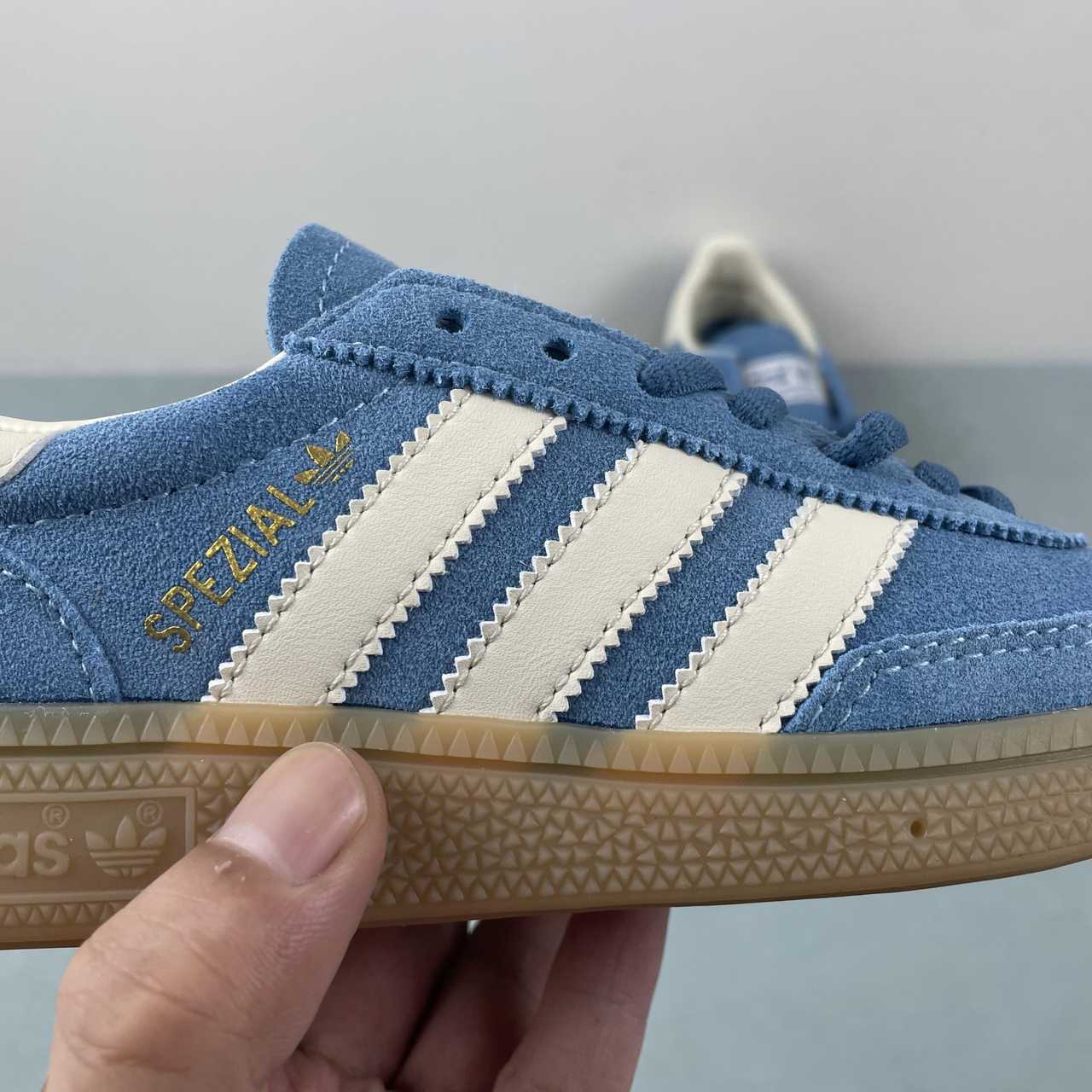 Adidas Spezial