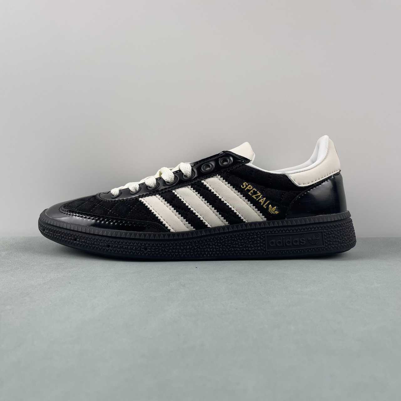 Adidas Spezial