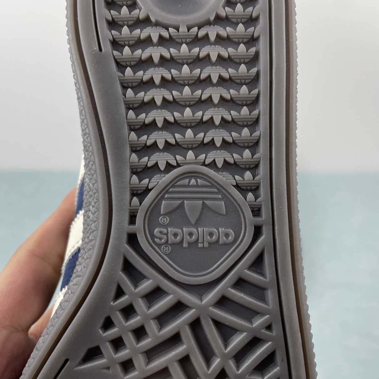 Adidas Spezial