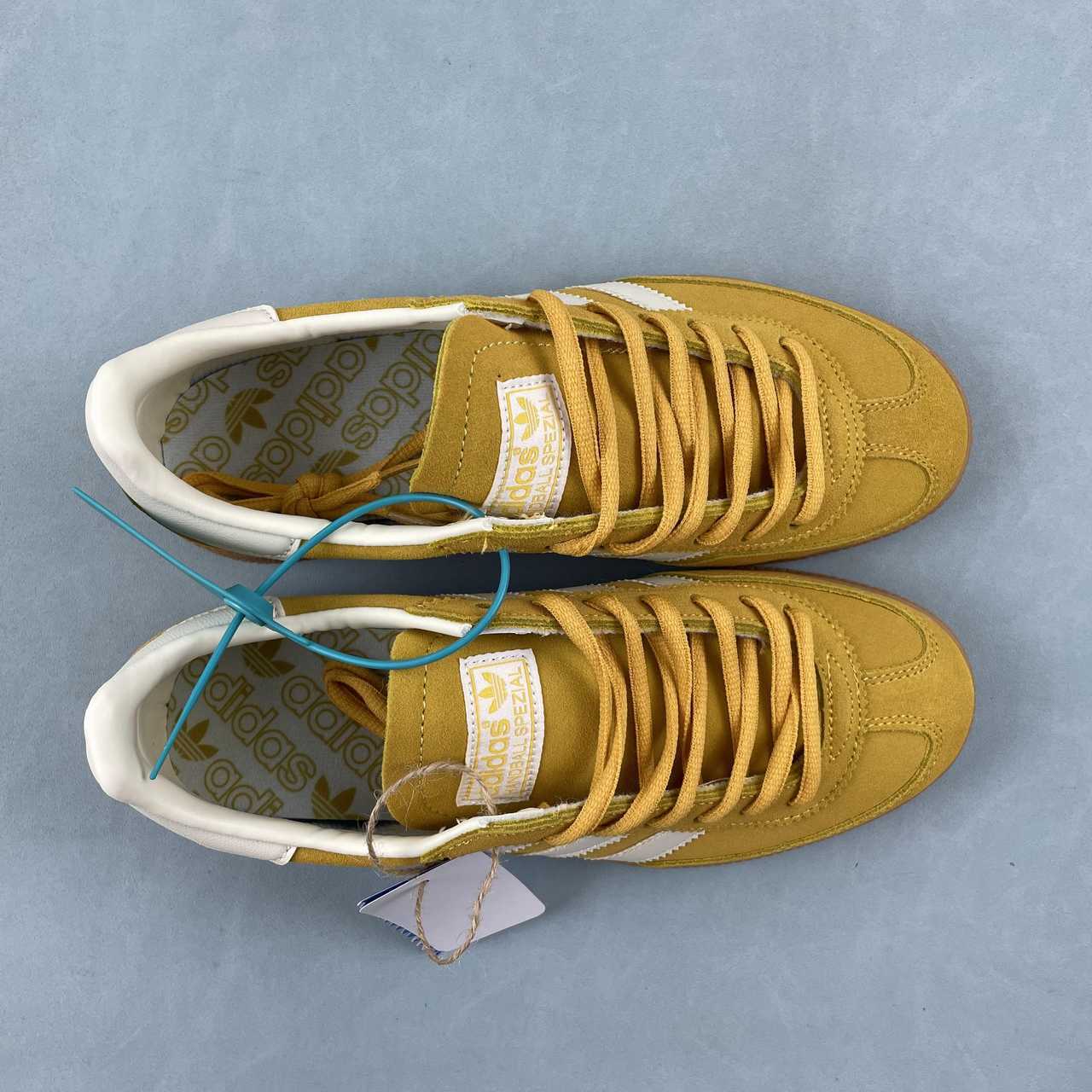 Adidas Spezial