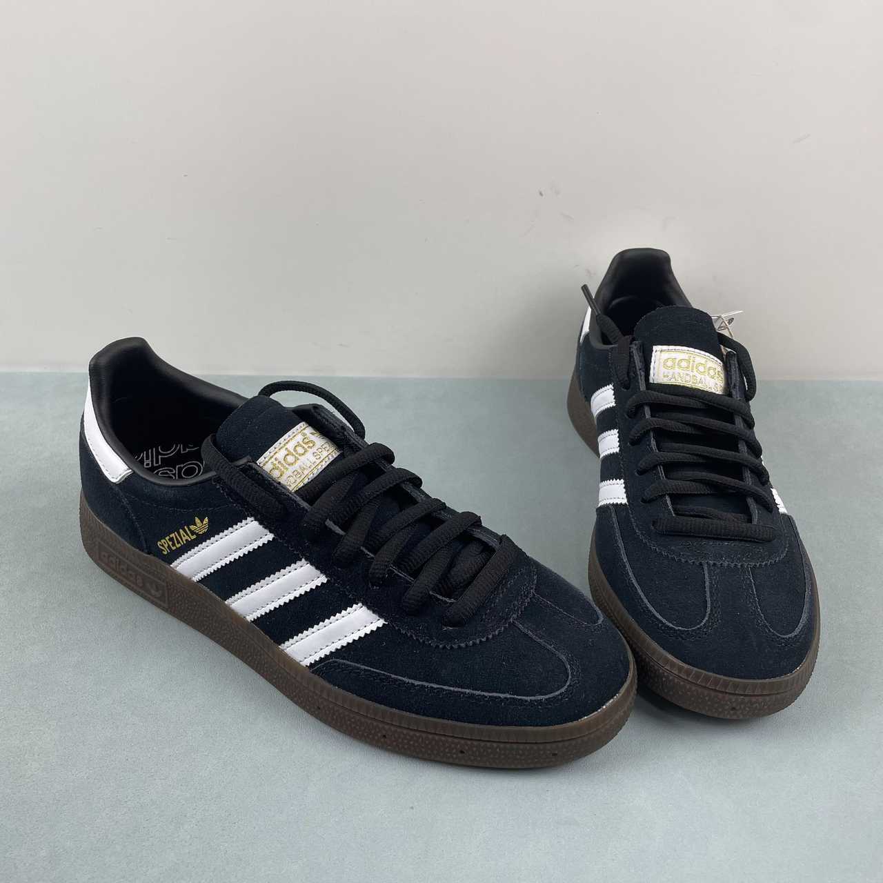 Adidas Spezial