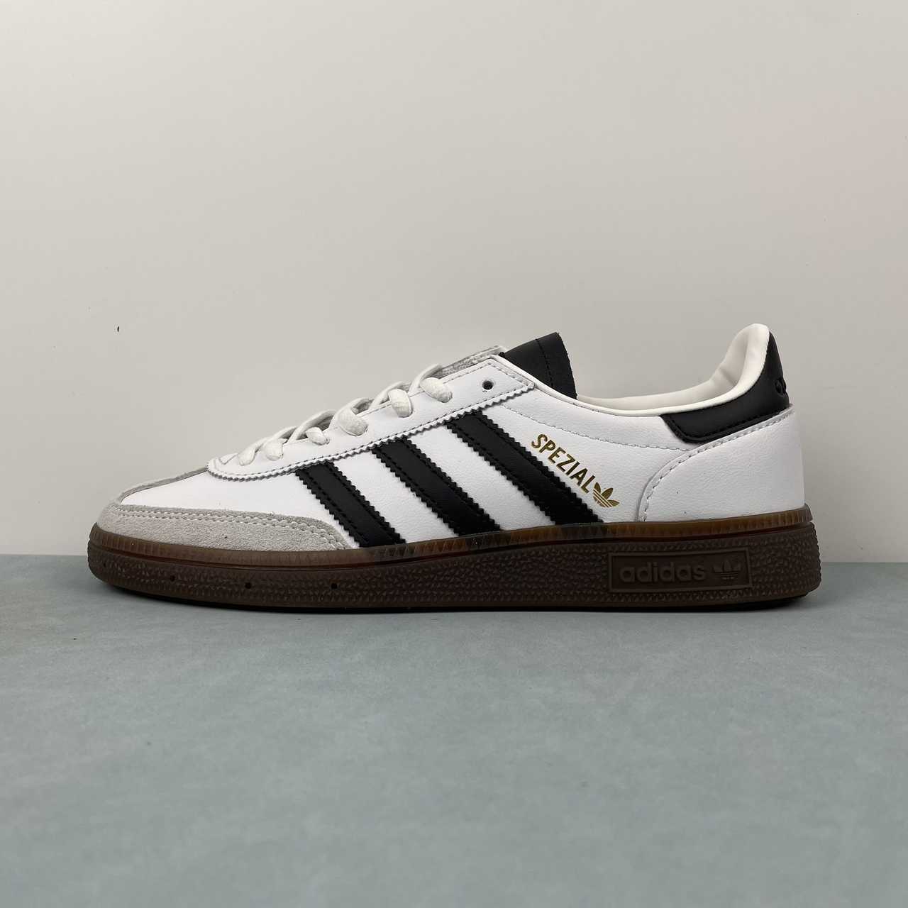 Adidas Spezial