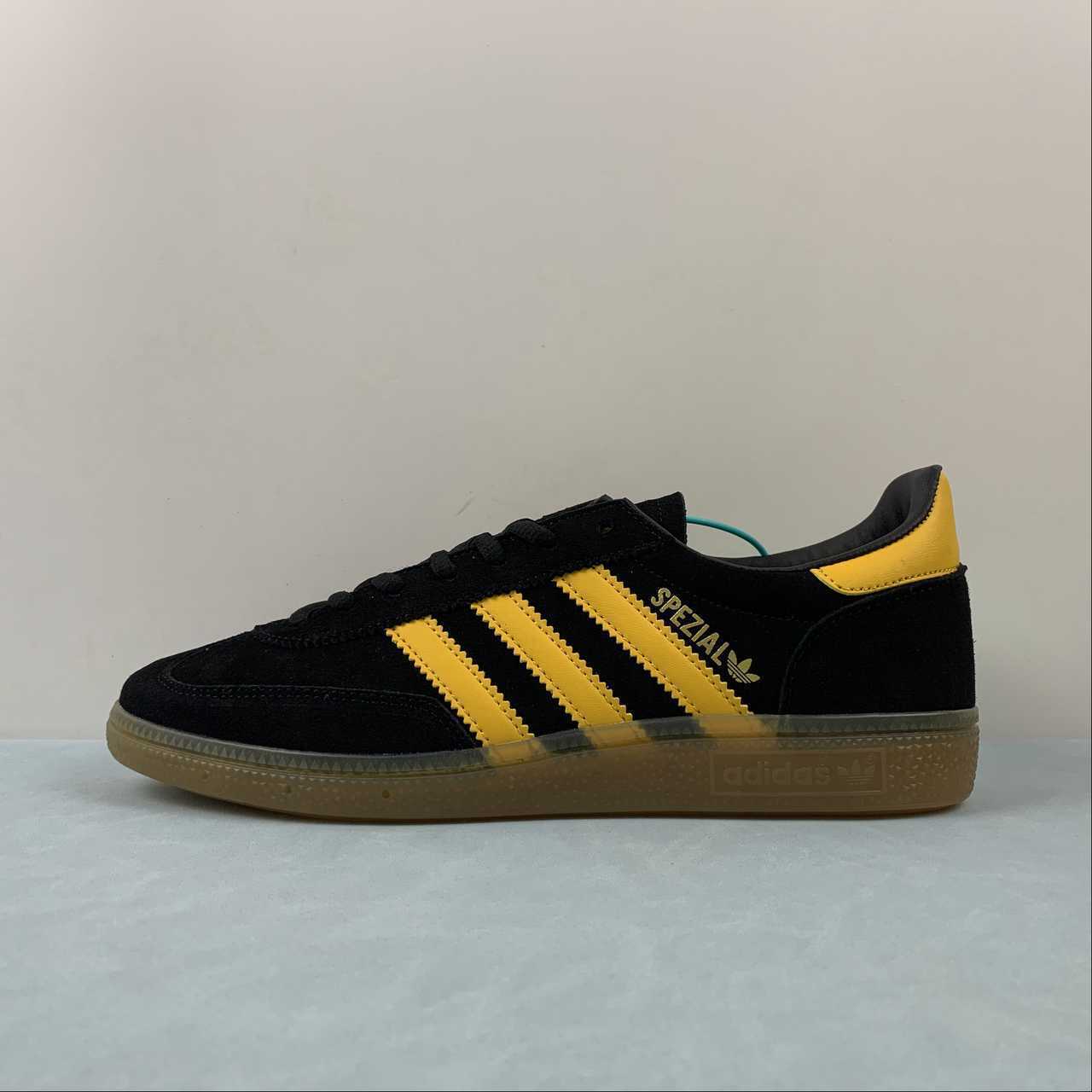 Adidas Spezial