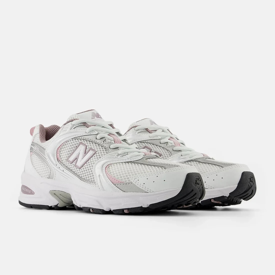 New Balance 530