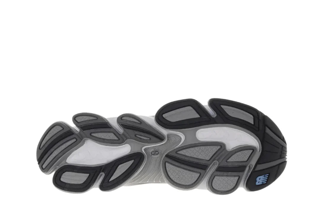 New Balance Abzorb 2000