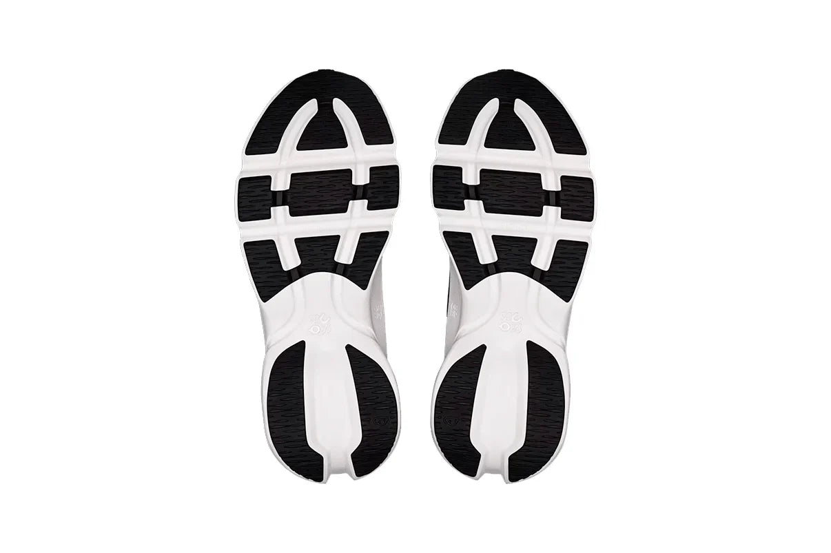 On Running Cloudsolo Loewe Black/White Preto