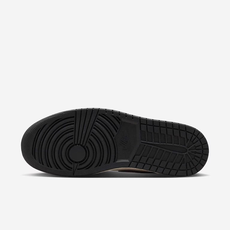 Tênis Air Jordan 1 Low Bege