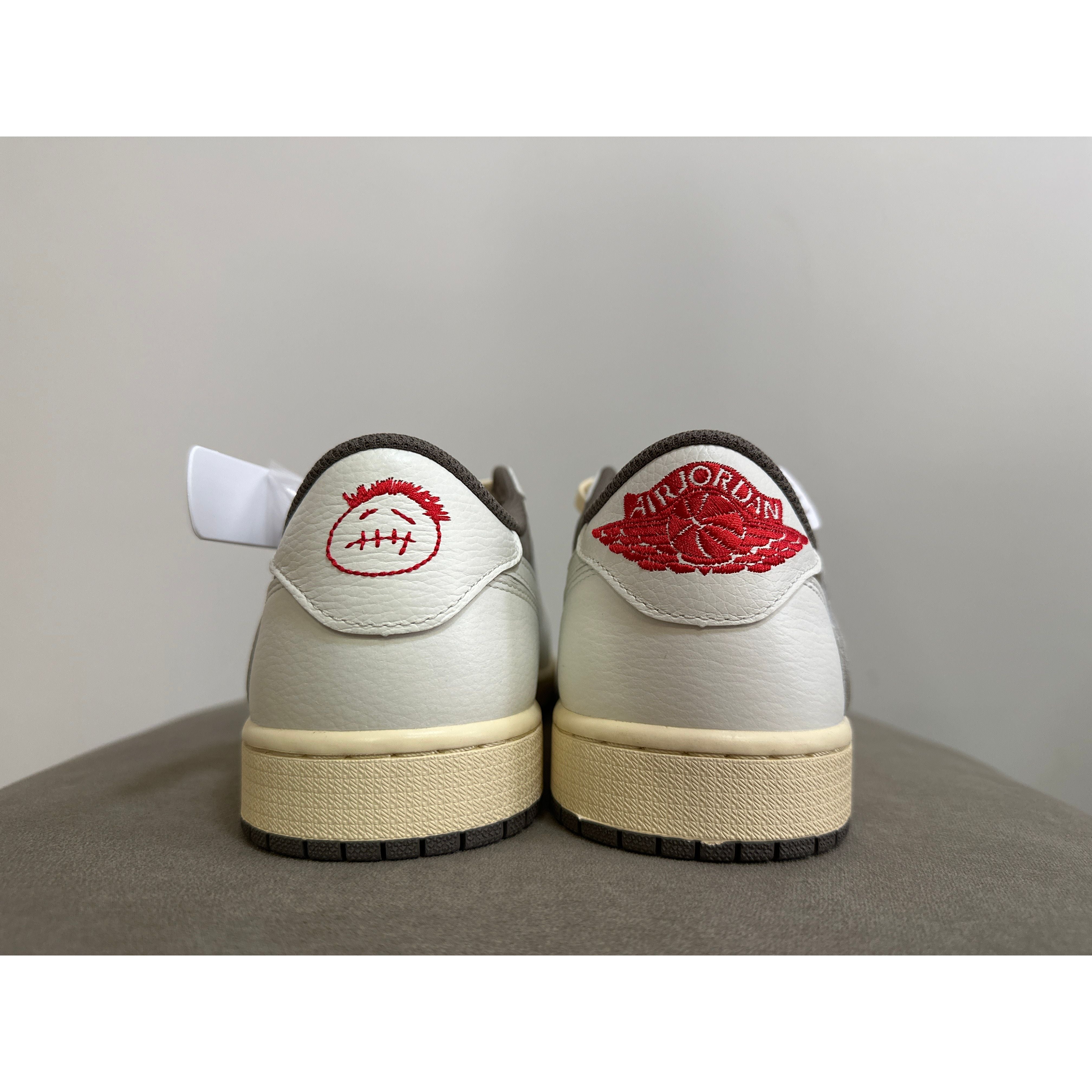 Jordan 1 Low Reverse Mocha Travis Scott (Pronta Entrega)