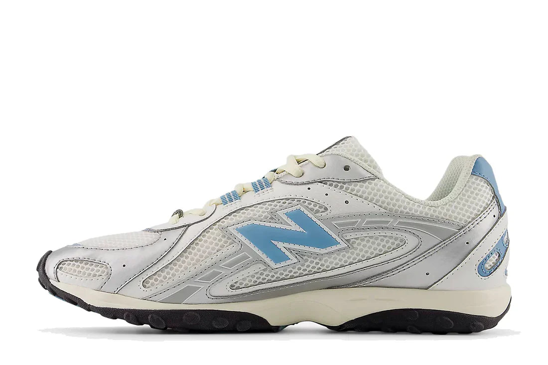 New Balance 204L