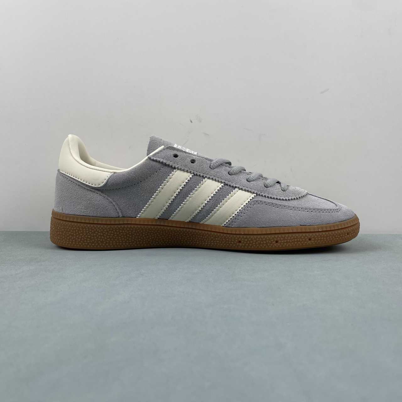 Adidas Spezial