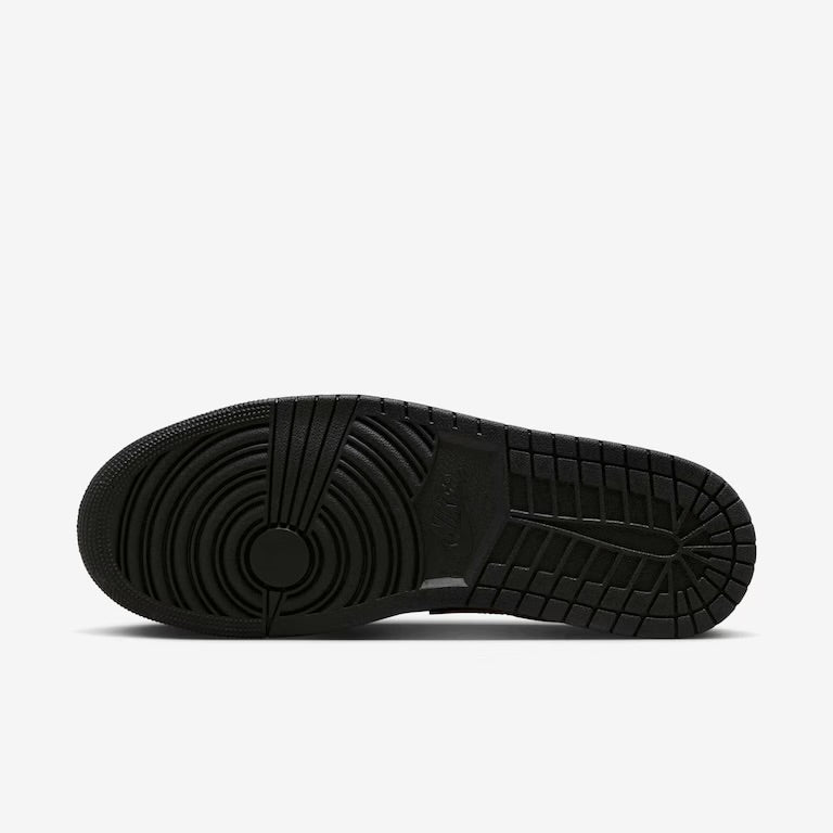 Tênis Air Jordan 1 Low Vermelho e preto