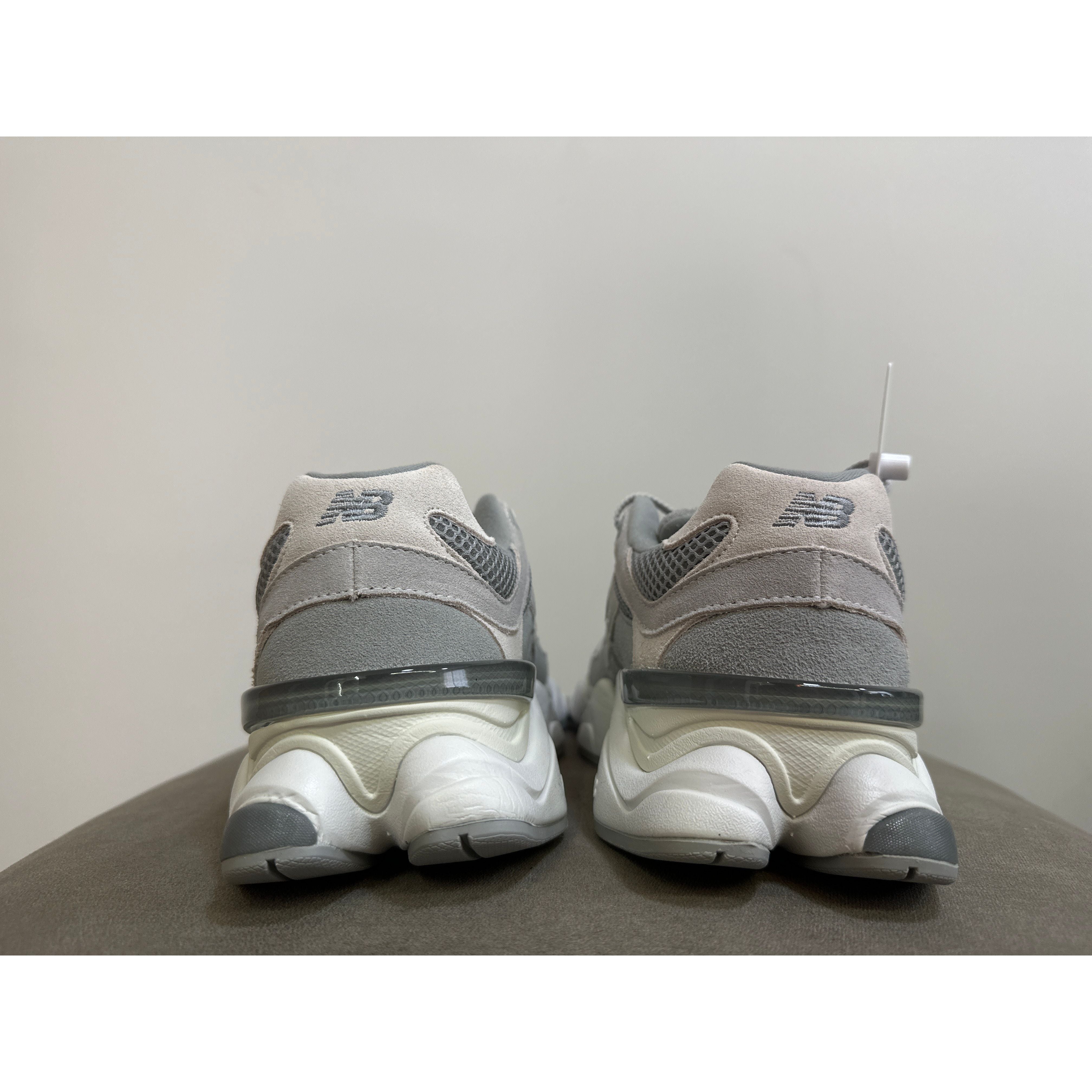 New Balance 9060 Rain Cloud Grey (Pronta Entrega)