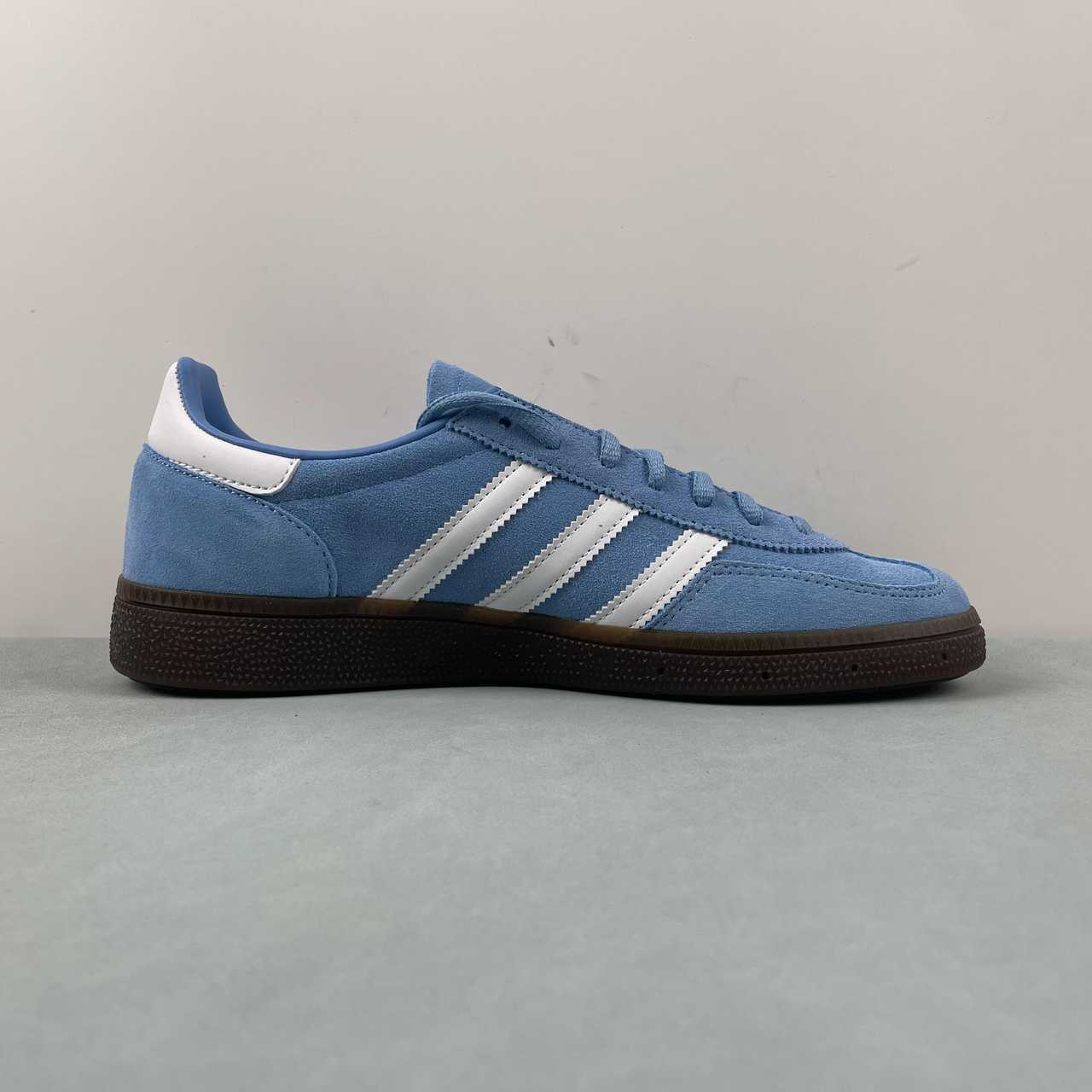 Adidas Spezial