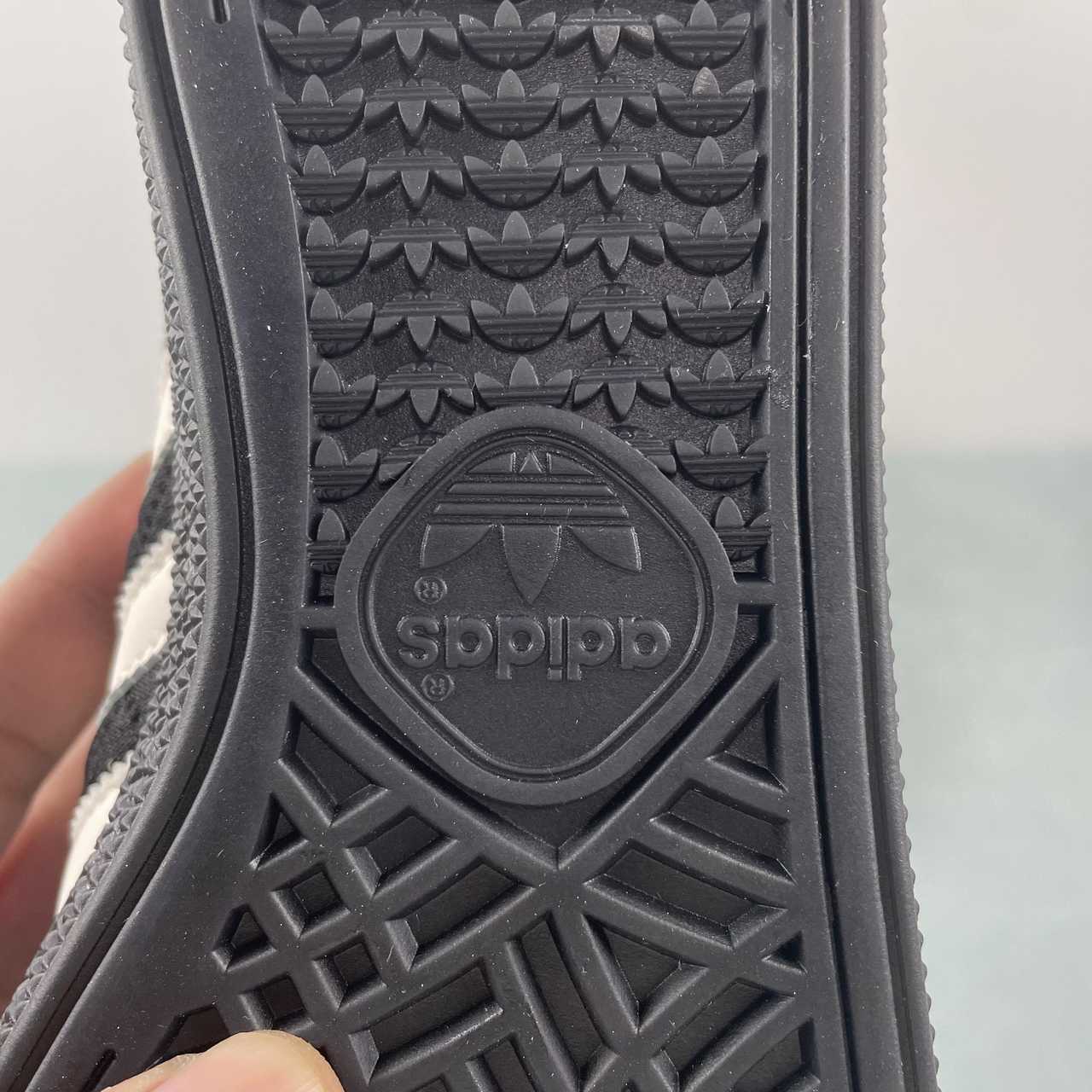 Adidas Spezial