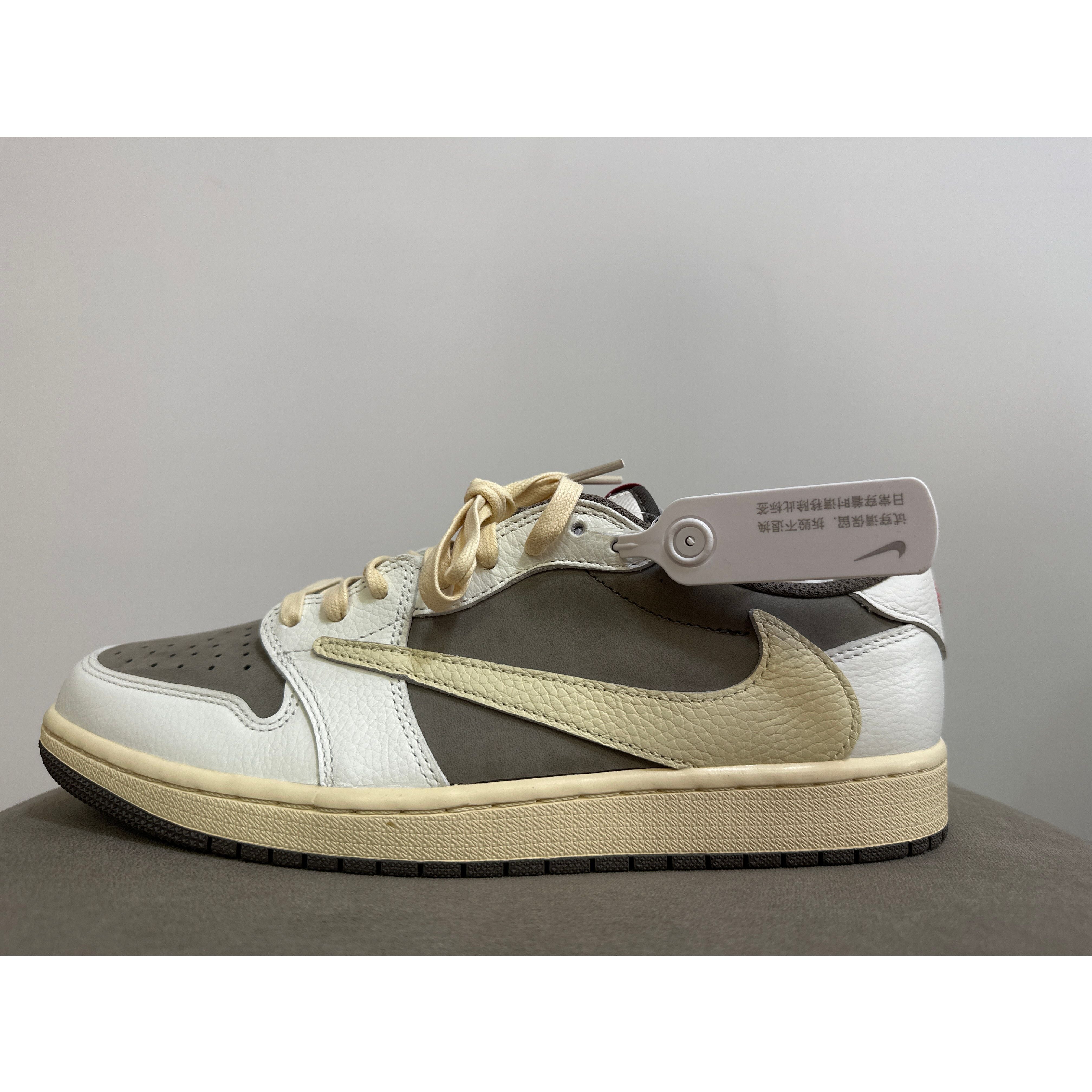 Jordan 1 Low Reverse Mocha Travis Scott (Pronta Entrega)