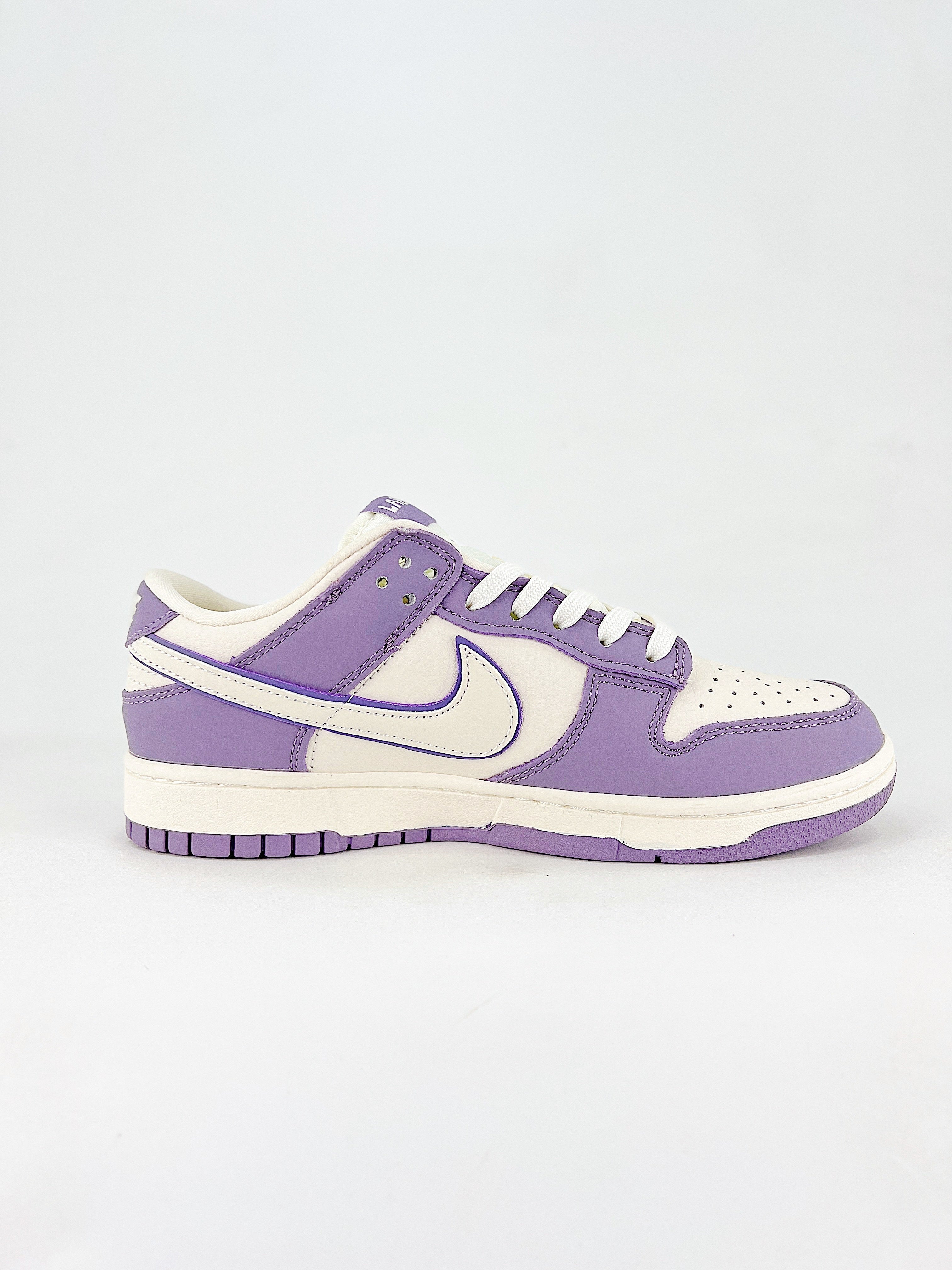 Dunk SB Low Labubu