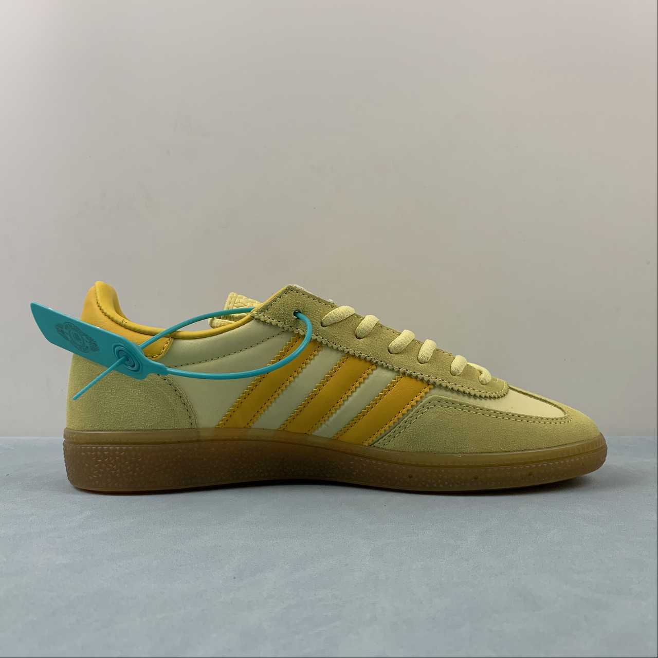 Adidas Spezial