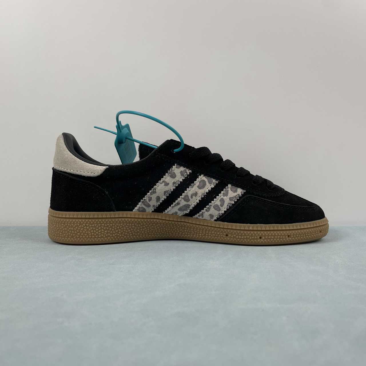 Adidas Spezial