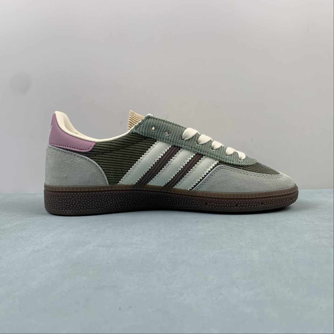 Adidas Spezial