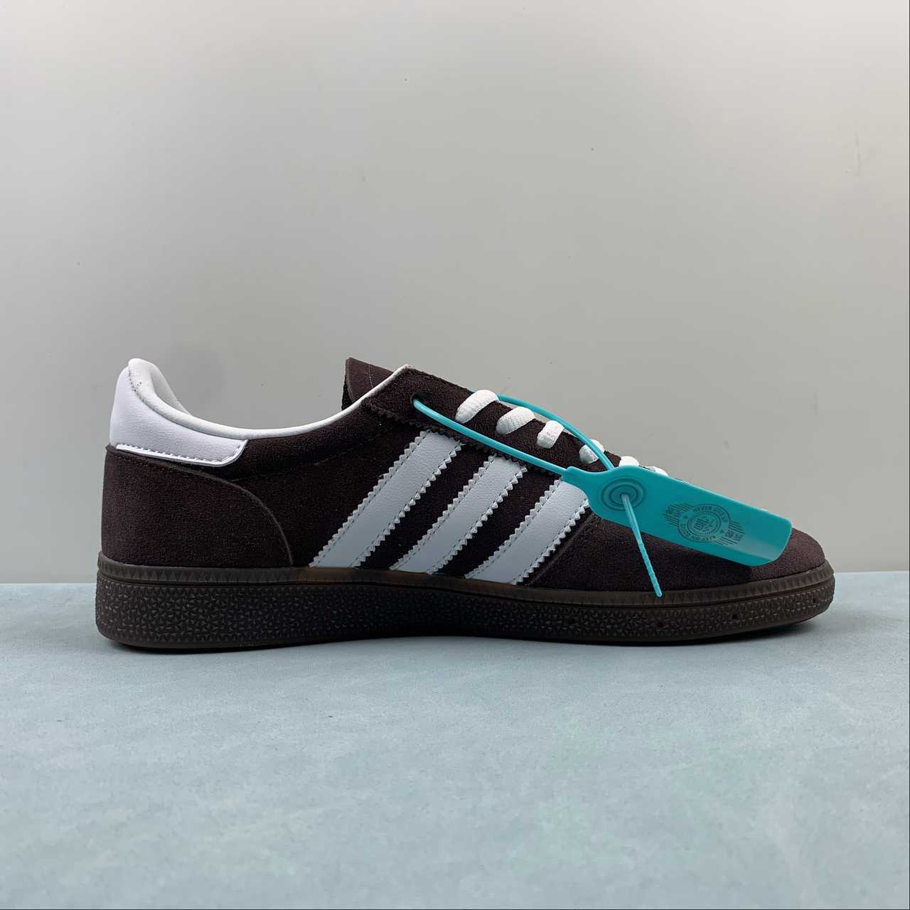 Adidas Spezial