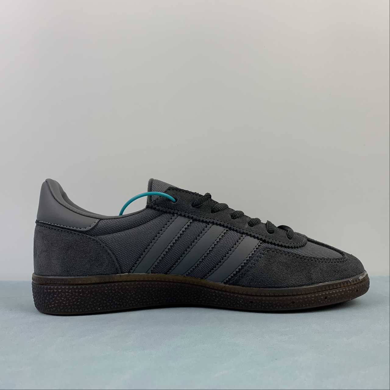 Adidas Spezial