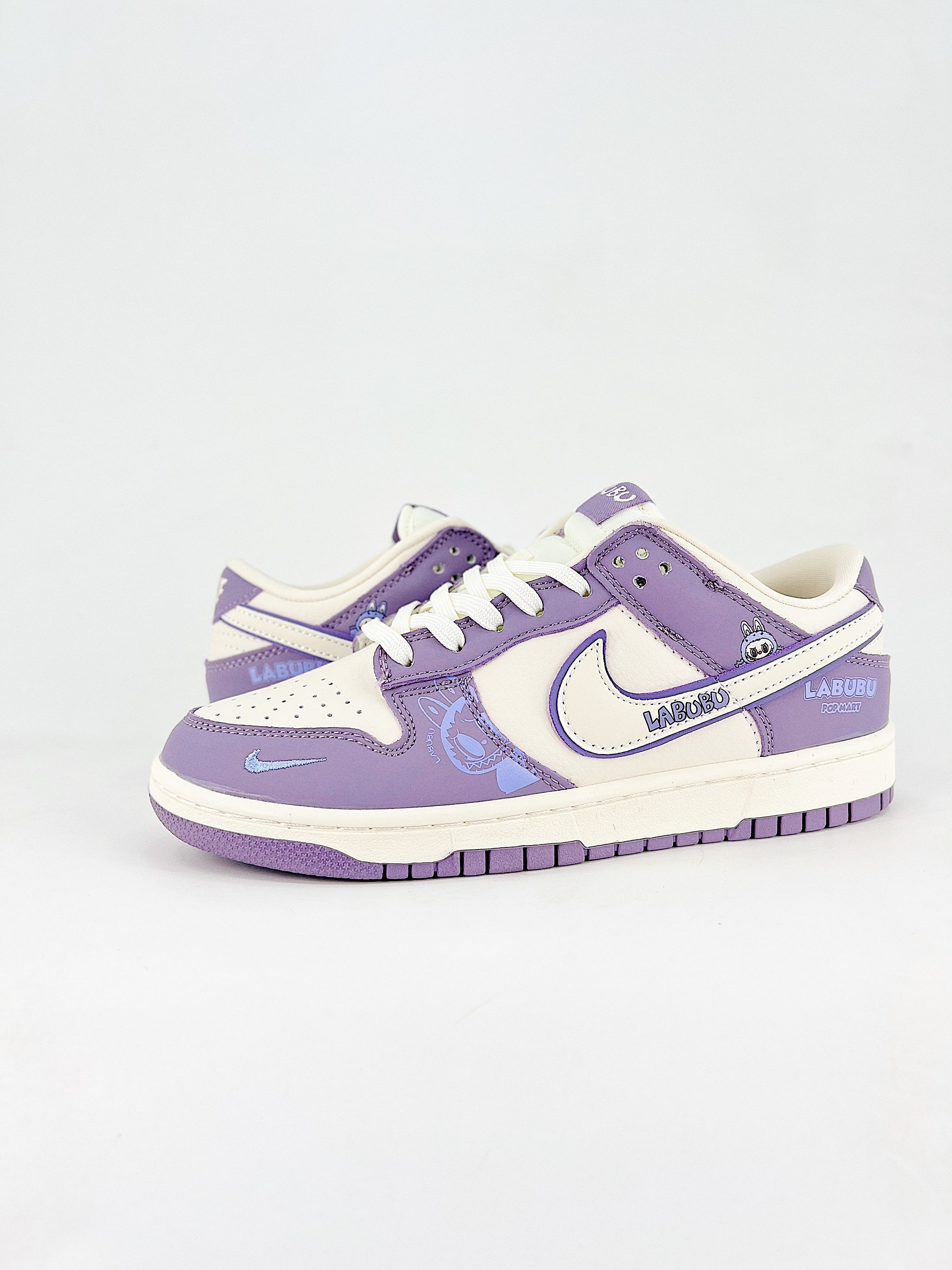 Dunk SB Low Labubu