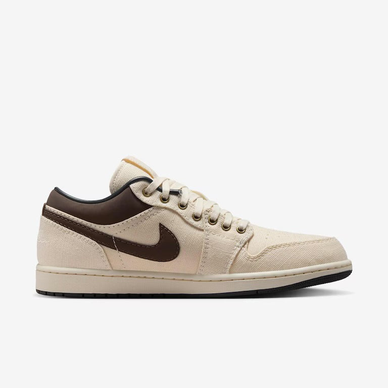 Tênis Air Jordan 1 Low Bege