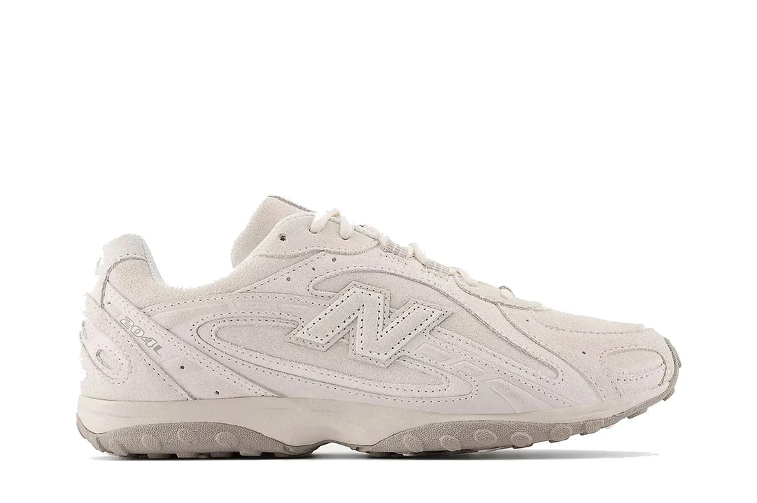New Balance 204L