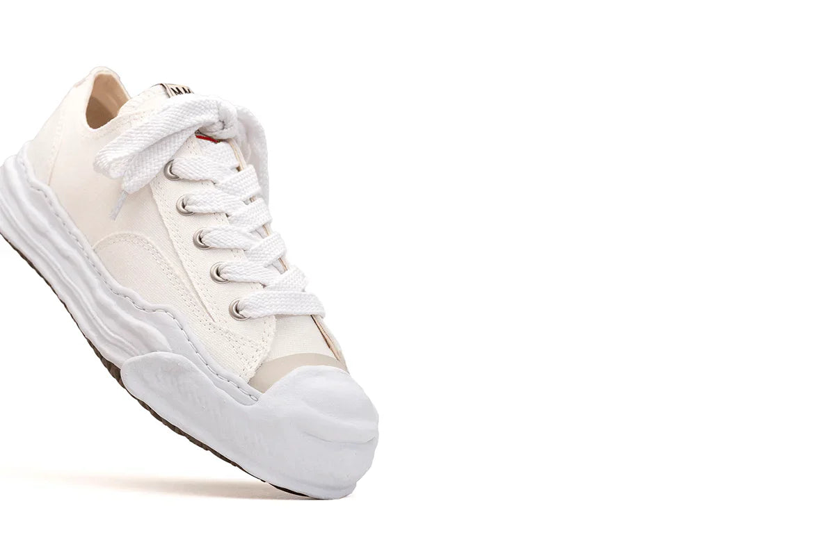 Maison Mihara Yasuhiro "Hank" OG Sole Canvas Low-top White Branco