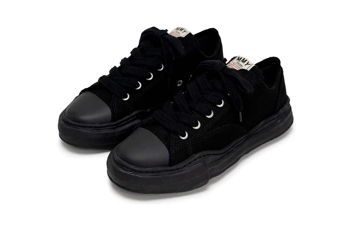 Maison Mihara Yasuhiro "Peterson" OG Sole Canvas Low-top Black Preto