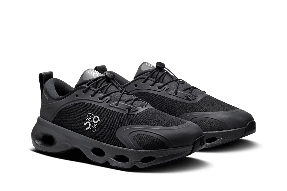 On Running Cloudsolo Loewe Black Preto